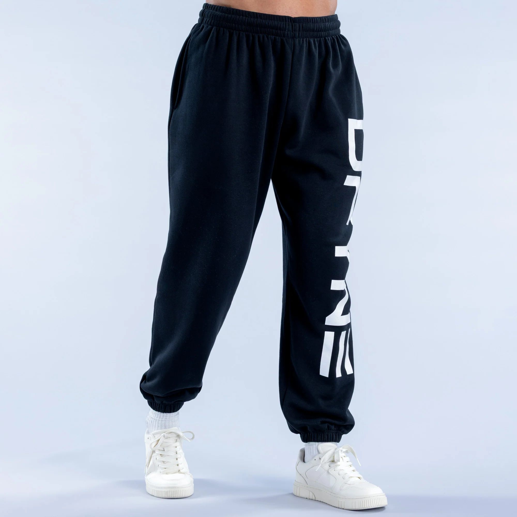 Signature Cuffed Jogger - Image 5