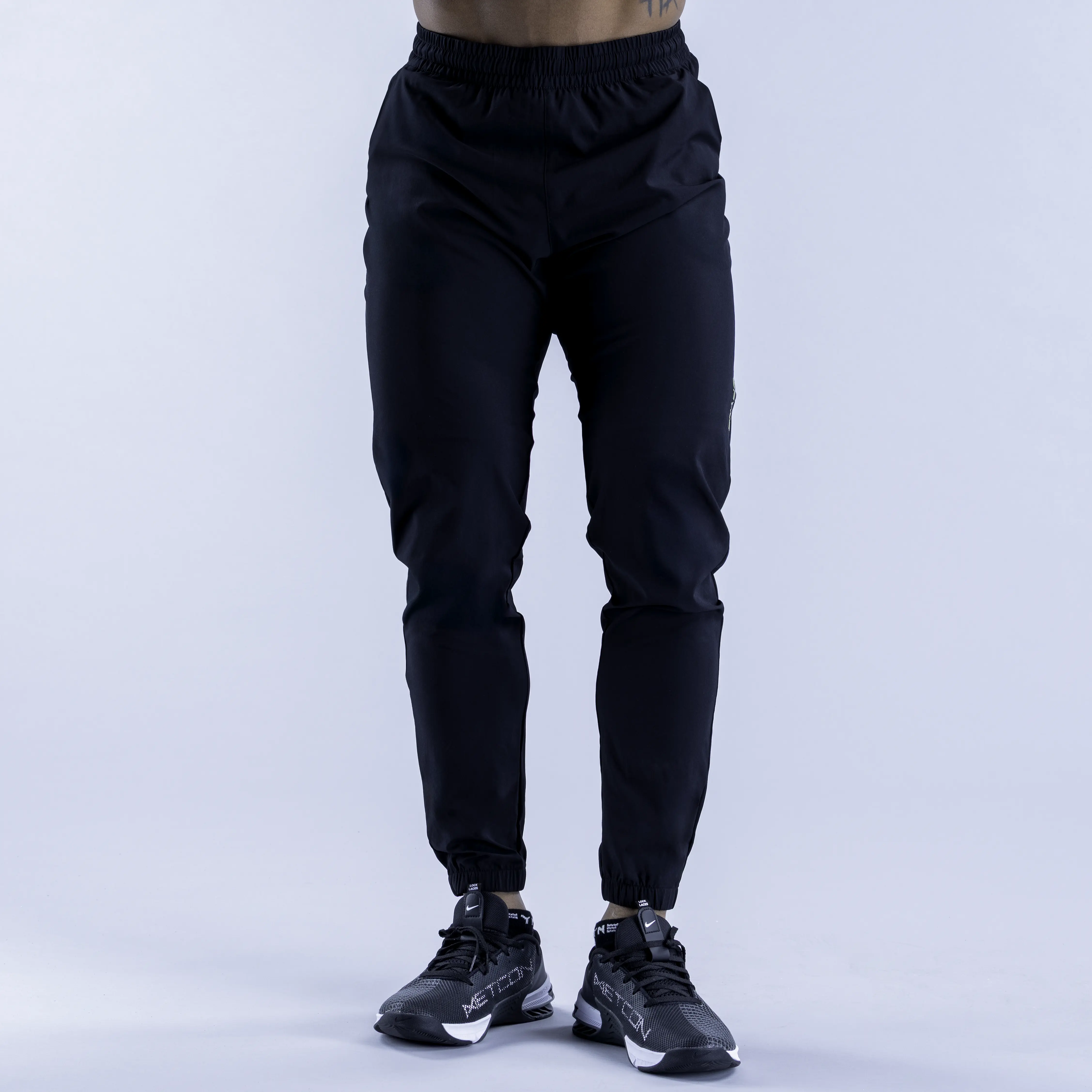 Unbound Training Jogger - Image 4